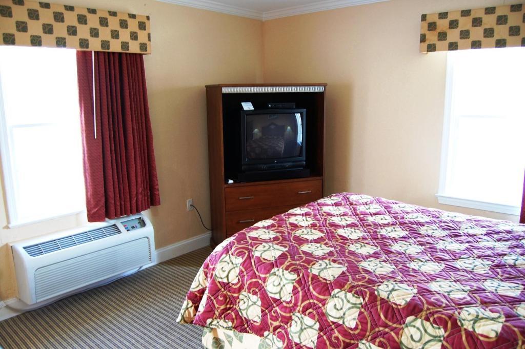 Towne Motel Alexandria Room photo